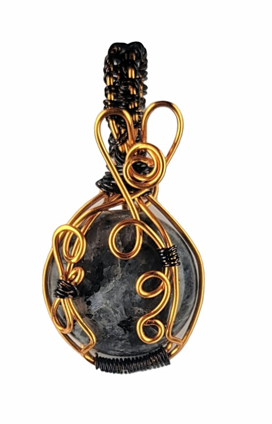 Wire Wrapped Labradorite Pendant
